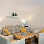 Apartment Shaun *